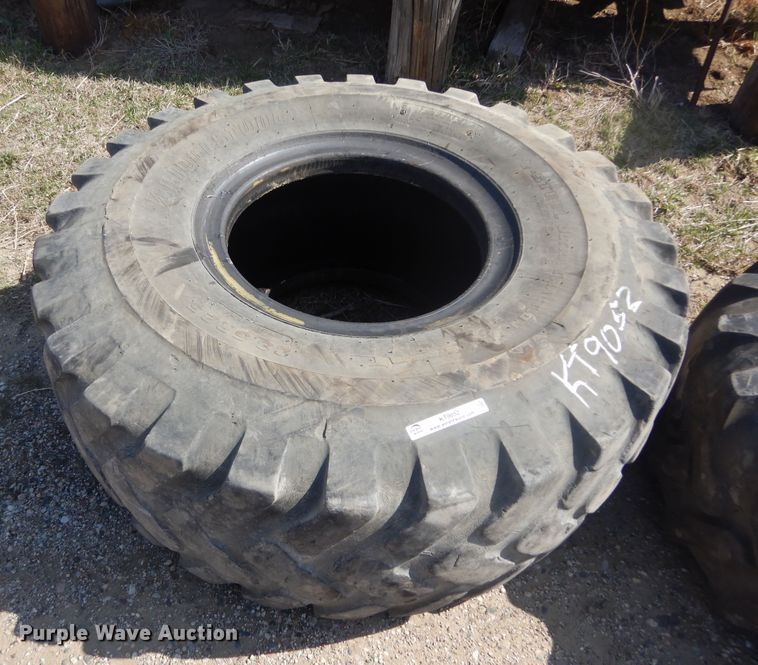 image for item KT9052 (3) tires