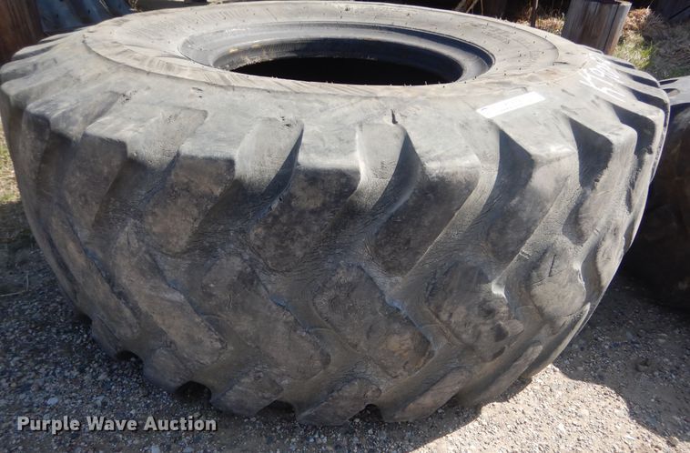 image for item KT9052 (3) tires