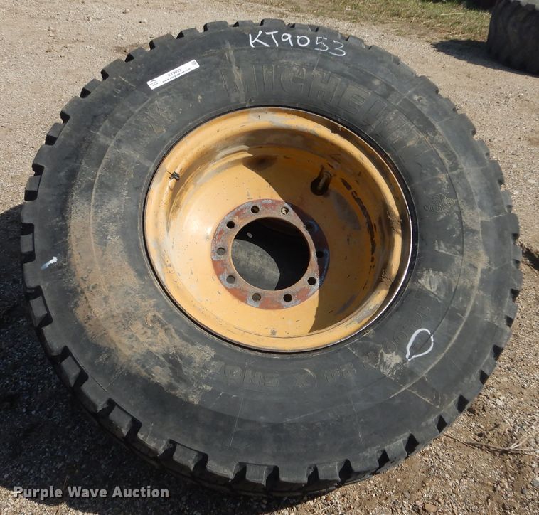 image for item KT9053 (3) 14.00R24  tires and wheels