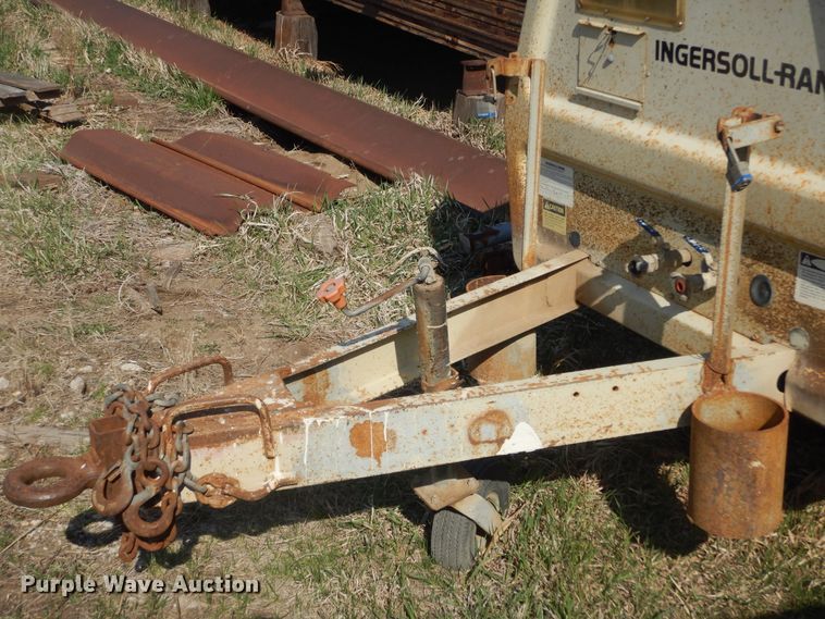 image for item KT9054 Ingersoll Rand 185  air compressor