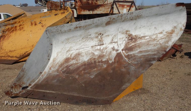 image for item KT9061 146"W V-plow