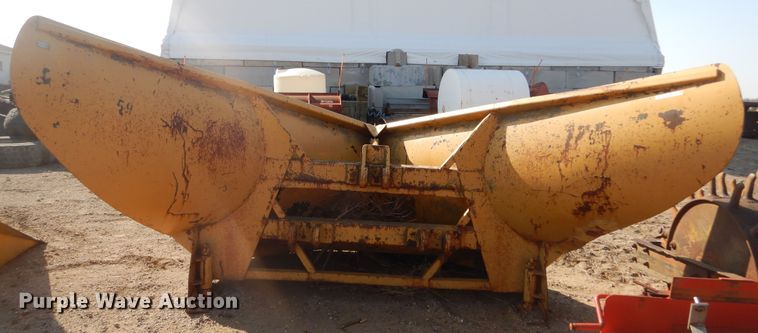 image for item KT9062 Caterpillar  12' 8"W snow plow