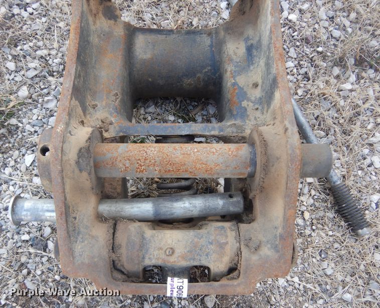 image for item KT9066 Caterpillar manual quick coupler