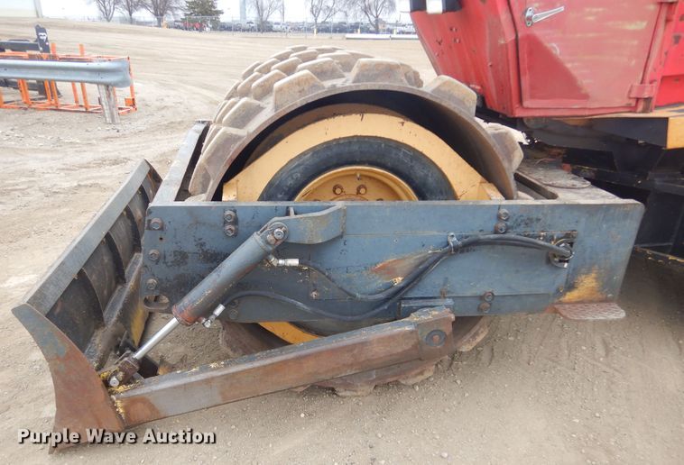 image for item KT9090 1997 Hypac C832B  single drum roller