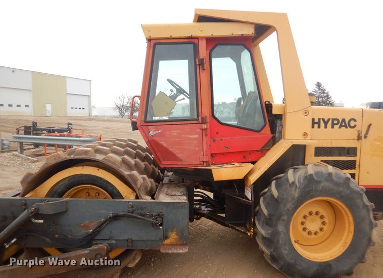 image for item KT9090 1997 Hypac C832B  single drum roller