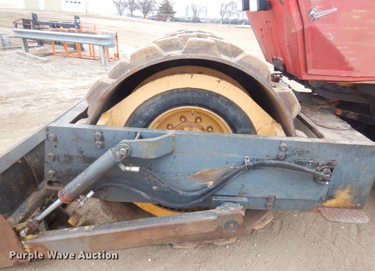 image for item KT9090 1997 Hypac C832B  single drum roller