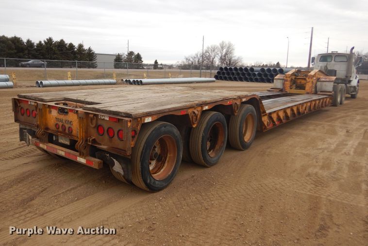 image for item KT9091 2000 Trail King TK-110-HDG  lowboy equipment trailer