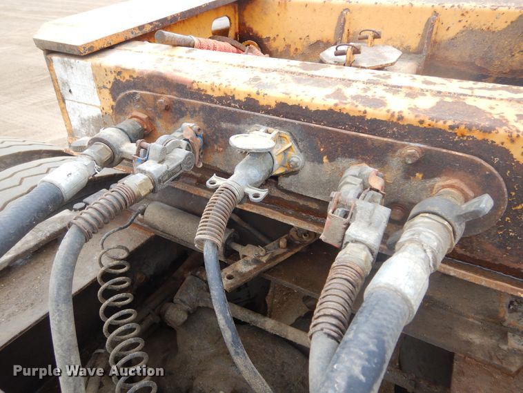 image for item KT9091 2000 Trail King TK-110-HDG  lowboy equipment trailer