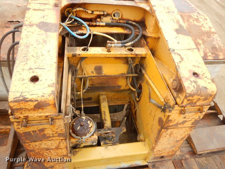 image for item KT9091 2000 Trail King TK-110-HDG  lowboy equipment trailer