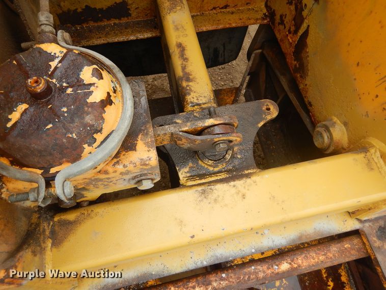 image for item KT9091 2000 Trail King TK-110-HDG  lowboy equipment trailer