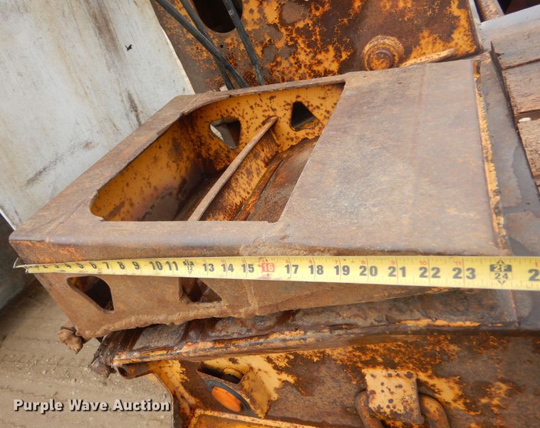 image for item KT9091 2000 Trail King TK-110-HDG  lowboy equipment trailer