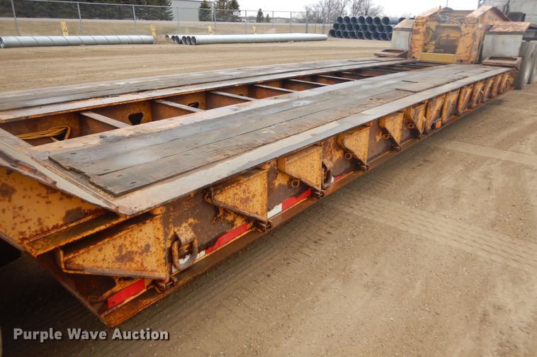 image for item KT9091 2000 Trail King TK-110-HDG  lowboy equipment trailer