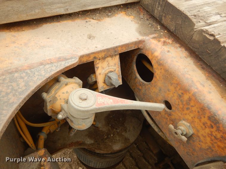 image for item KT9091 2000 Trail King TK-110-HDG  lowboy equipment trailer