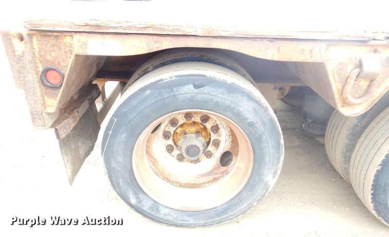 image for item KT9091 2000 Trail King TK-110-HDG  lowboy equipment trailer