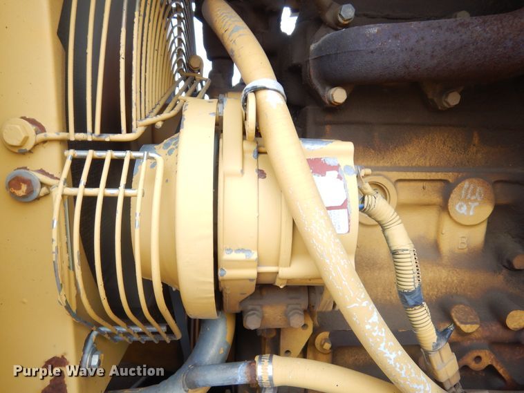 image for item KT9092 1987 Ferguson SP-912  pneumatic roller