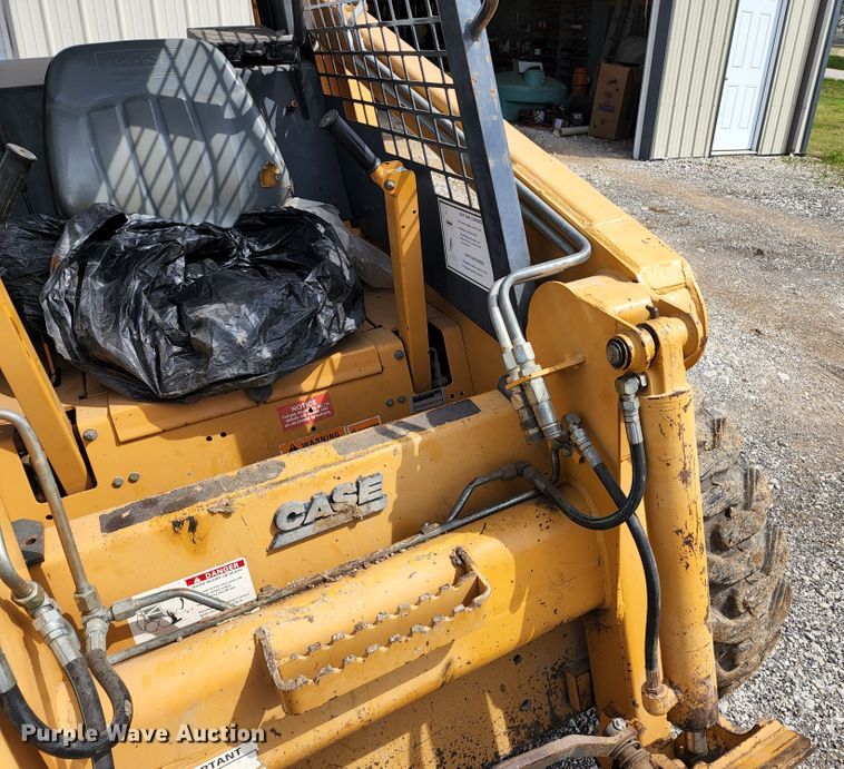 image for item KT9722 1998 Case 1840  skid steer loader