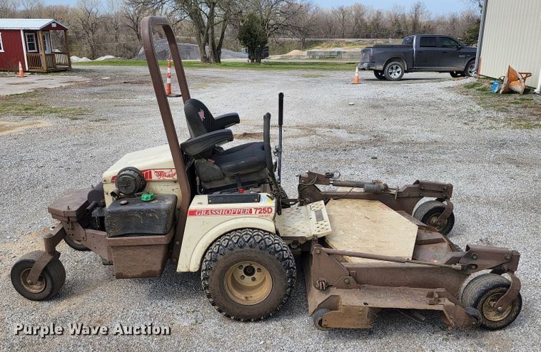 image for item KT9725 Grasshopper 725D  ZTR lawn mower