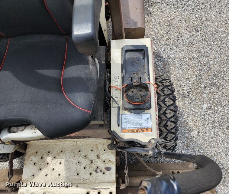 image for item KT9725 Grasshopper 725D  ZTR lawn mower