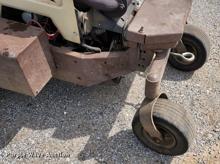 image for item KT9725 Grasshopper 725D  ZTR lawn mower