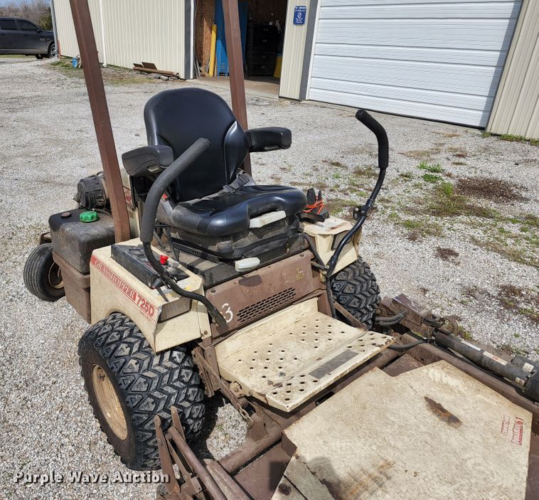 image for item KT9726 Grasshopper 725D  ZTR lawn mower