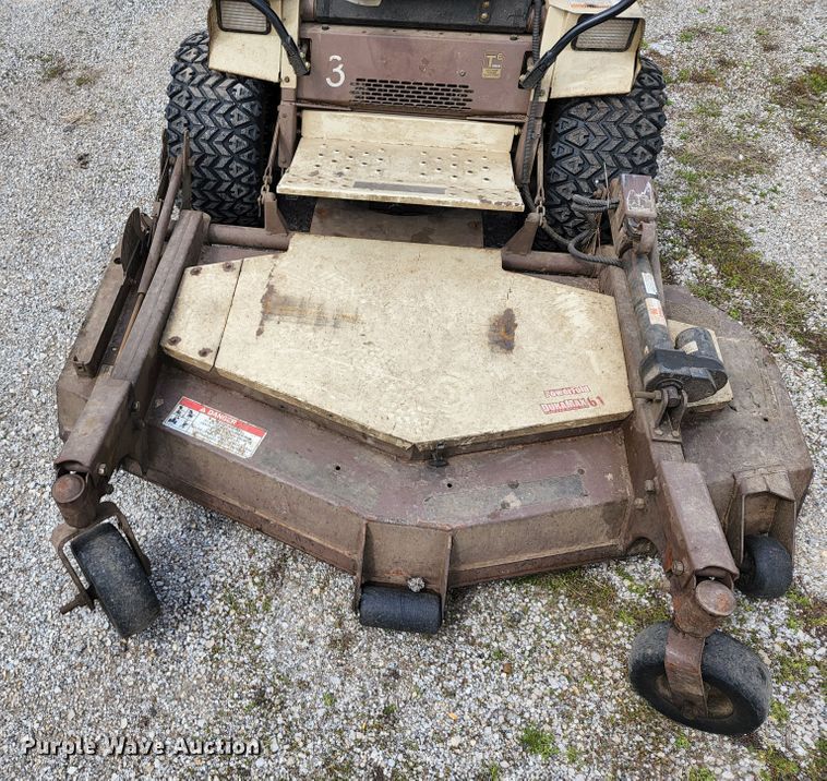 image for item KT9726 Grasshopper 725D  ZTR lawn mower