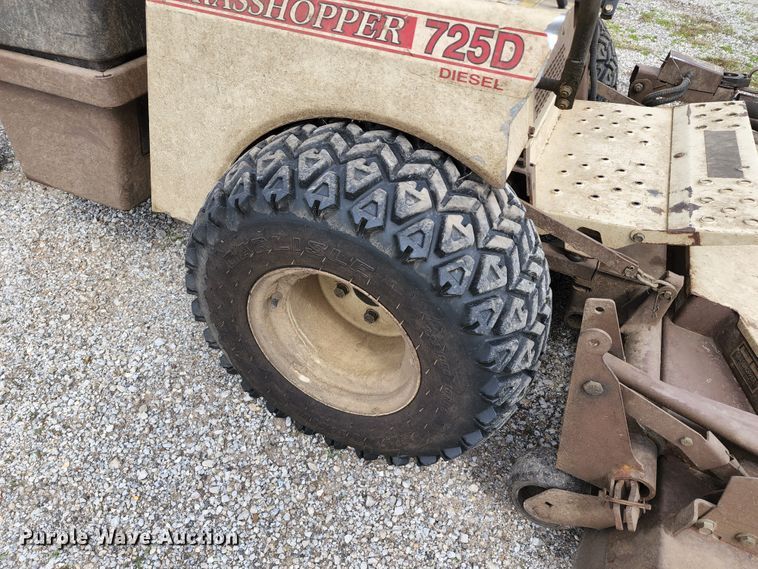 image for item KT9726 Grasshopper 725D  ZTR lawn mower