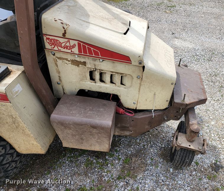 image for item KT9726 Grasshopper 725D  ZTR lawn mower