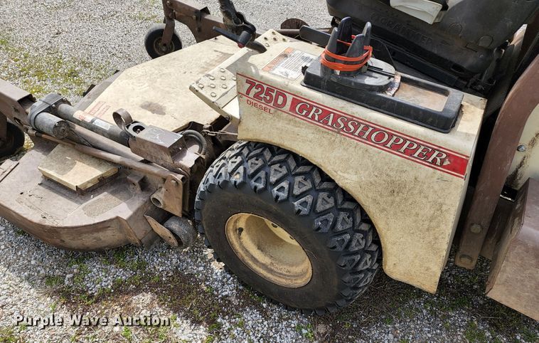 image for item KT9726 Grasshopper 725D  ZTR lawn mower