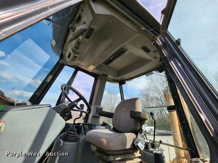 image for item KT9730 1998 Case 580L  backhoe