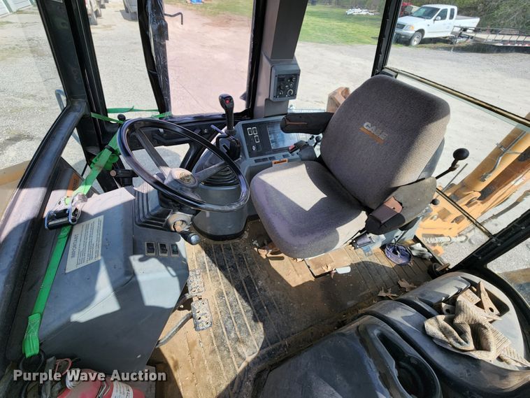 image for item KT9730 1998 Case 580L  backhoe