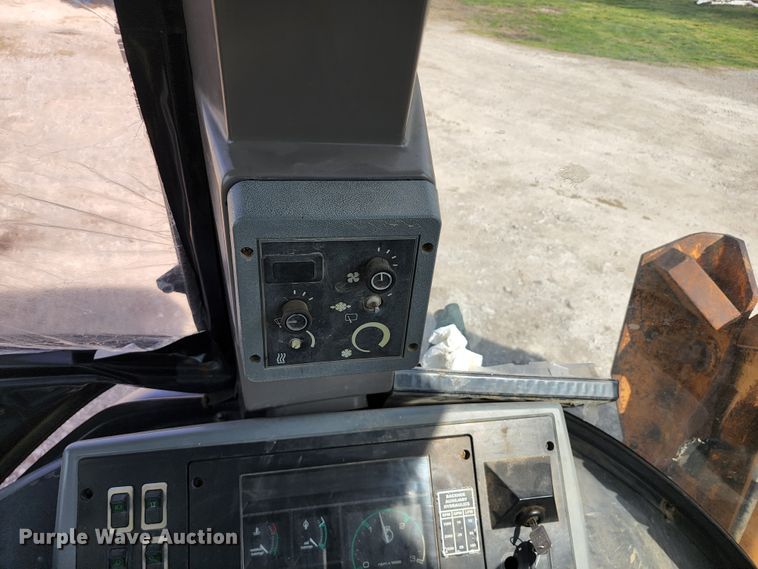 image for item KT9730 1998 Case 580L  backhoe