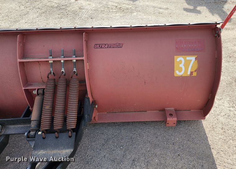 image for item KT9733 1988 Ford L9000  dump truck