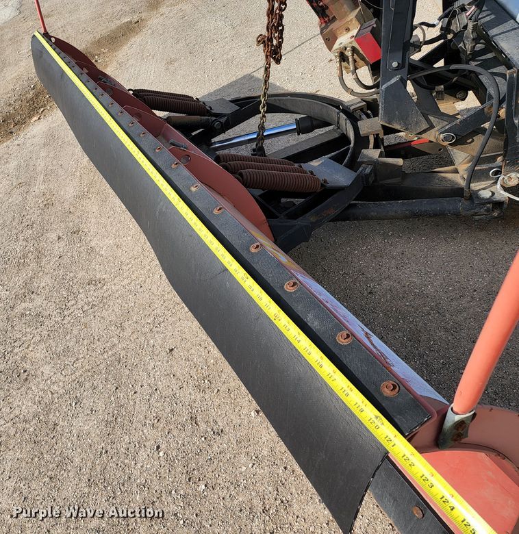 image for item KT9733 1988 Ford L9000  dump truck