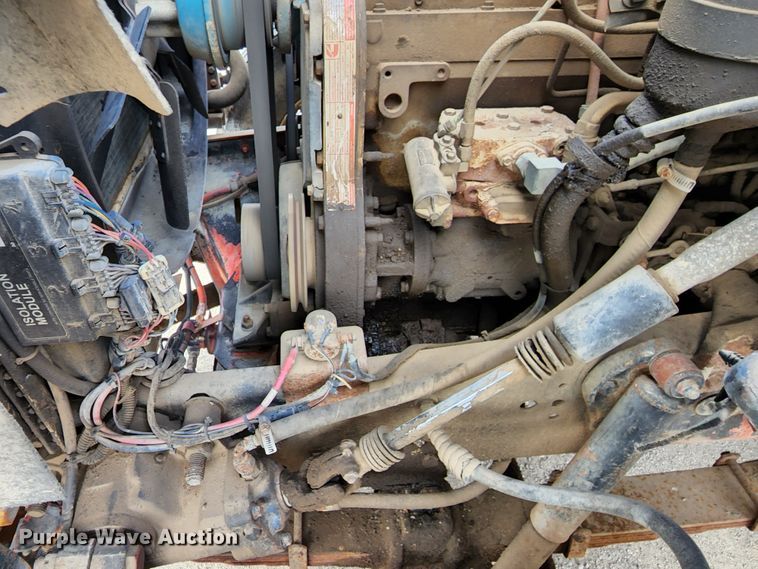 image for item KT9733 1988 Ford L9000  dump truck