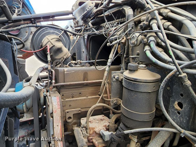 image for item KT9733 1988 Ford L9000  dump truck