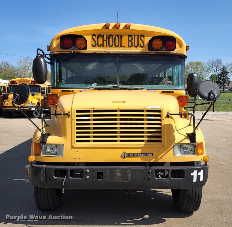 image for item KT9853 2003 International 3800  school bus