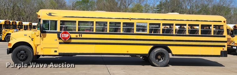 image for item KT9853 2003 International 3800  school bus