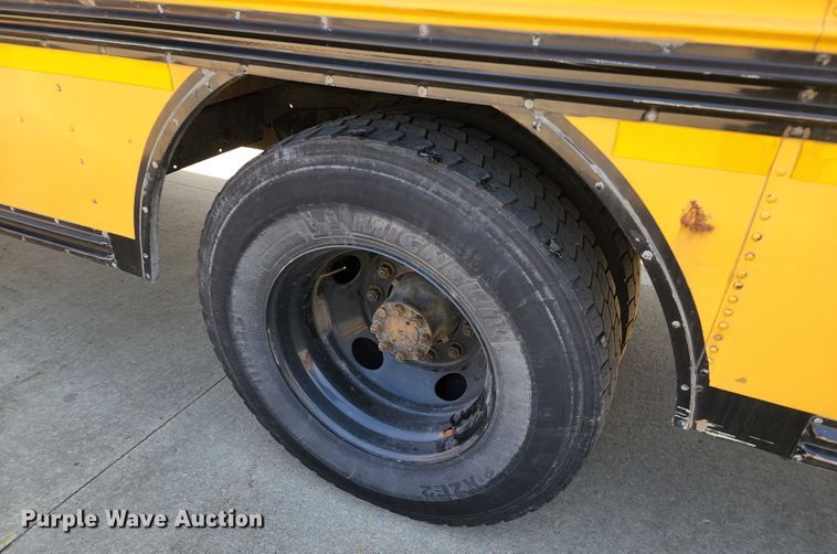 image for item KT9853 2003 International 3800  school bus