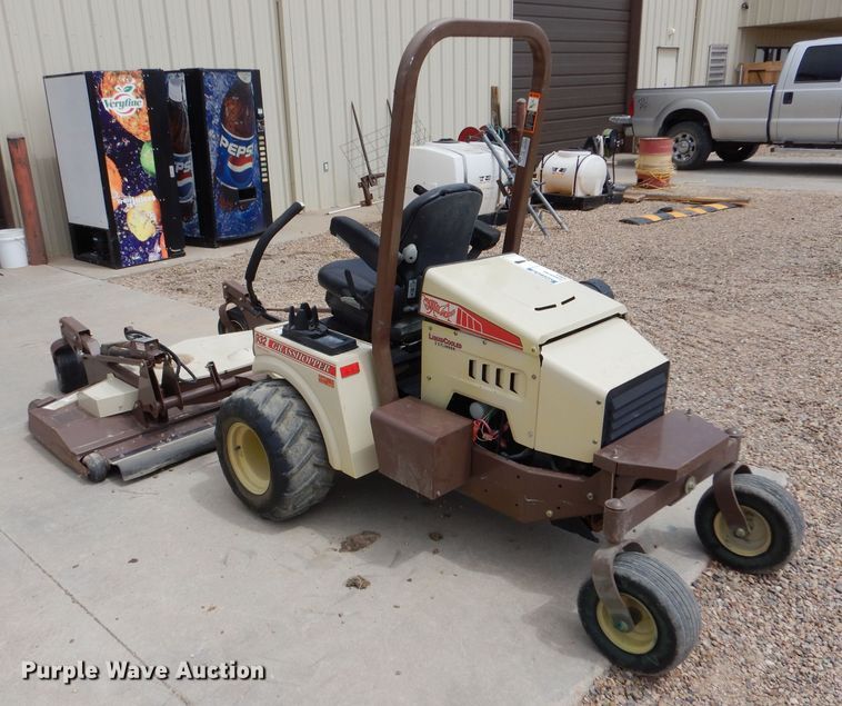 image for item LJ9966 Grasshopper 932  ZTR lawn mower