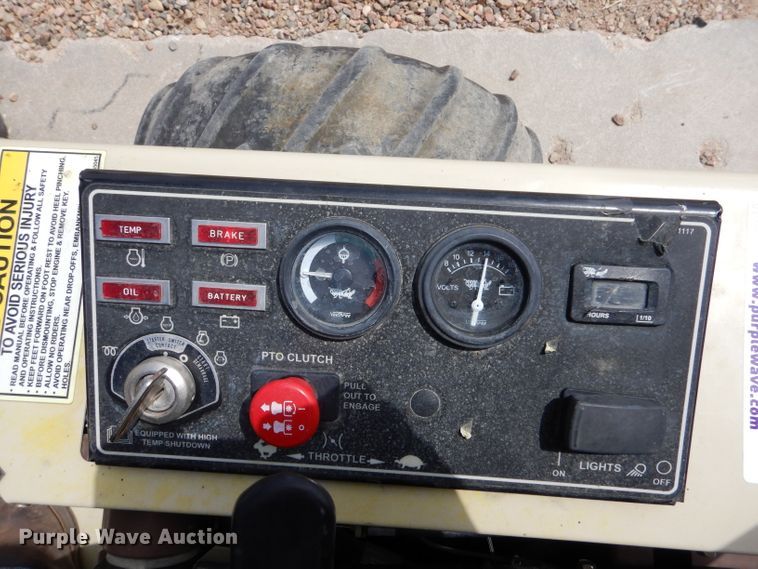 image for item LJ9966 Grasshopper 932  ZTR lawn mower