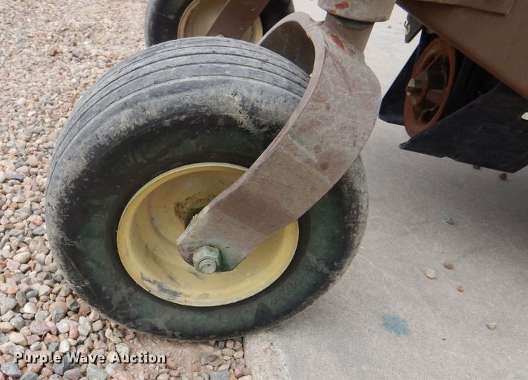 image for item LJ9966 Grasshopper 932  ZTR lawn mower