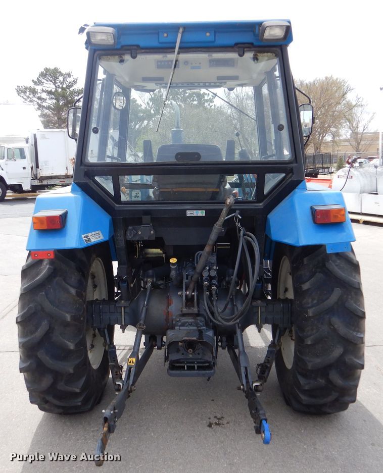 image for item LJ9981 Ford 3930  tractor