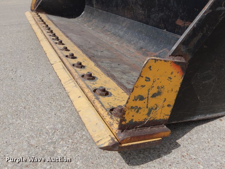 image for item LJ9981 Ford 3930  tractor