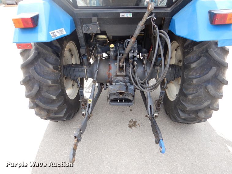 image for item LJ9981 Ford 3930  tractor