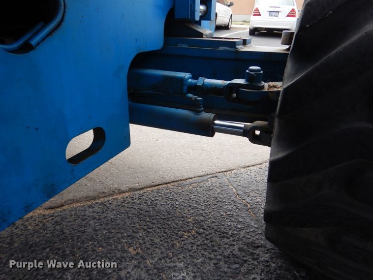 image for item LJ9985 1993 Genie Z-60/34  boom lift