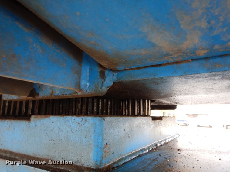 image for item LJ9985 1993 Genie Z-60/34  boom lift