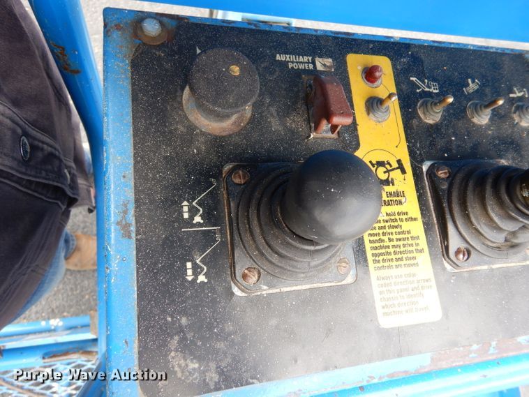 image for item LJ9985 1993 Genie Z-60/34  boom lift