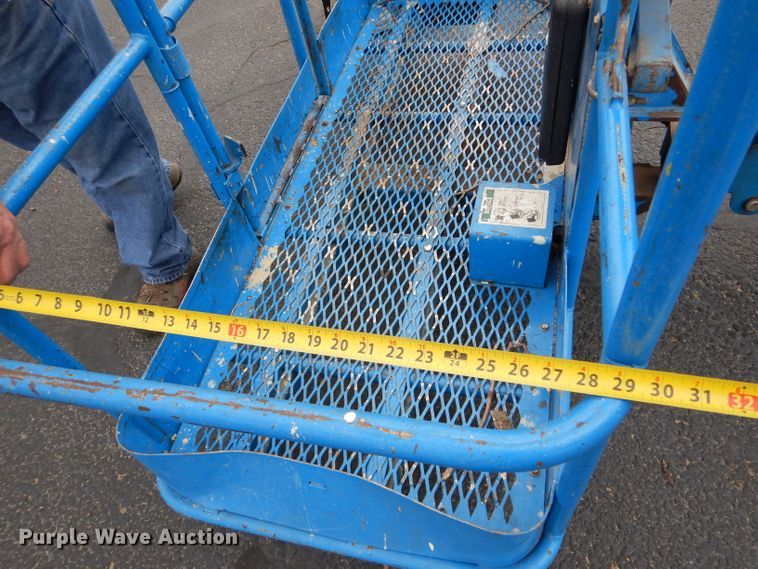 image for item LJ9985 1993 Genie Z-60/34  boom lift