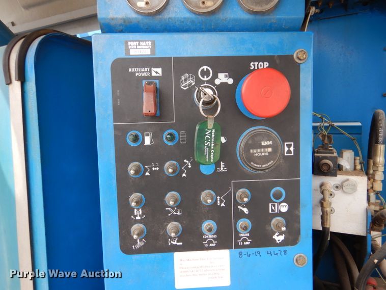 image for item LJ9985 1993 Genie Z-60/34  boom lift