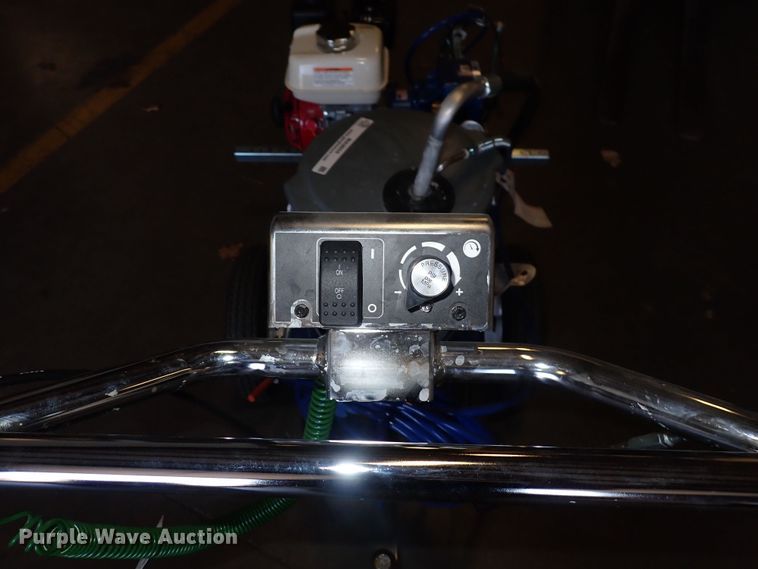 image for item MA9604 Graco Line Lazer 3400  paint striper